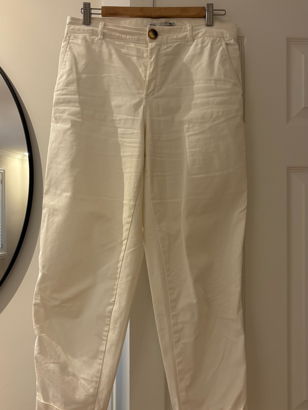 Zara White Chino Pants with belt